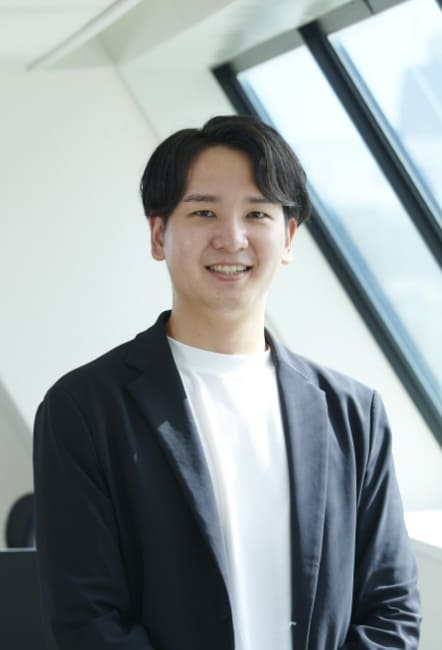 代表取締役　柴田 真聡